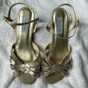 Touch up dress heels